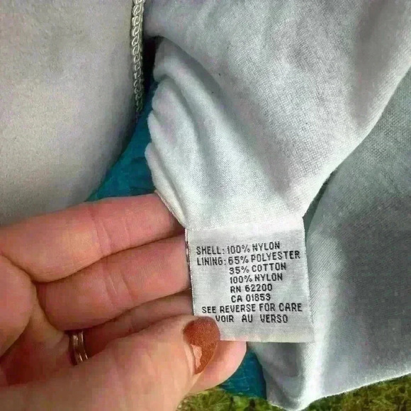 Vintage Puma wind breaker jacket. 80s fashion! Size M. Pink, blue, purple. Fun! - Picture 10 of 12